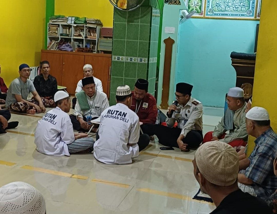 Prosesi syahadat dua pemuda di Rutan Labuhan Deli, Medan